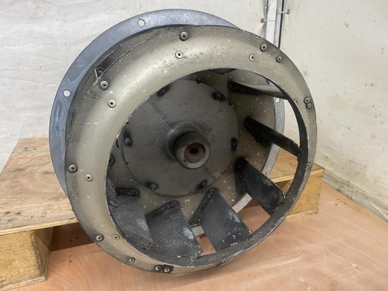 Radialventilator, Lüfter, Dahlander Elektromotor, Drehstrommotor mit 2 Drehzahlen 1,6 kW + 6 kW