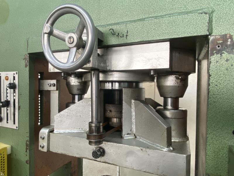 Doppelständer - Hydraulikpresse