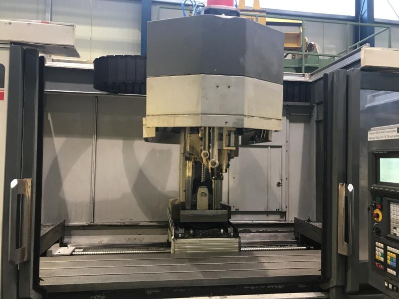 CNC Vertikal Bearbeitungszentrum