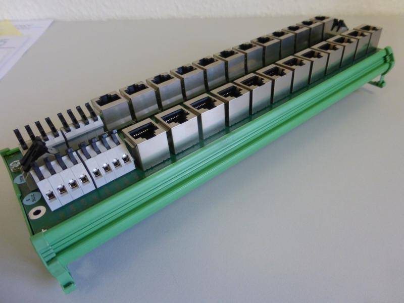 Equinox Device Server, Patch Panel für Hutschienenmontage, Seriell auf Ethernet Device Server