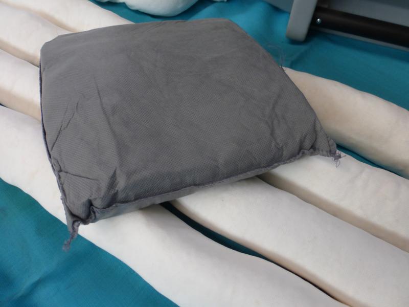 Gefahrstoffset, Notfall- Set DENIOS im Transportwagen