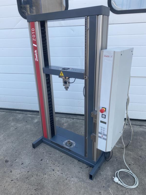 Statische Material- Universalprüfmaschine AllroundLine Zugprüfmaschine, Druckprüfmaschine