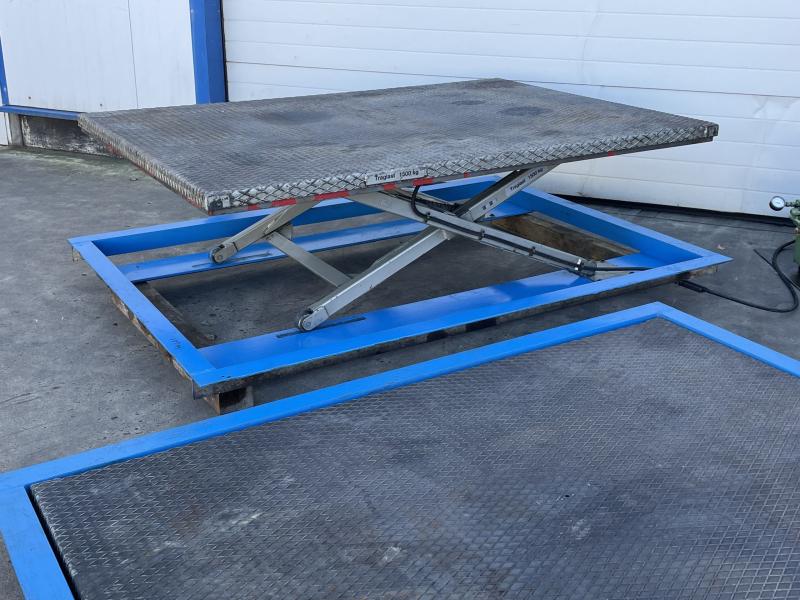 Hydr. Flachform-Scherenhubtisch bis 1000 kg  (ohne Hydraulikaggregat)