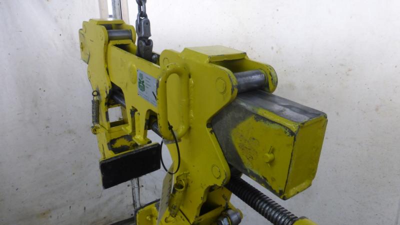 Materialklammer, Materialgreifer, Lastklammer, Tragklammer, Hebeklammer, Blockzange