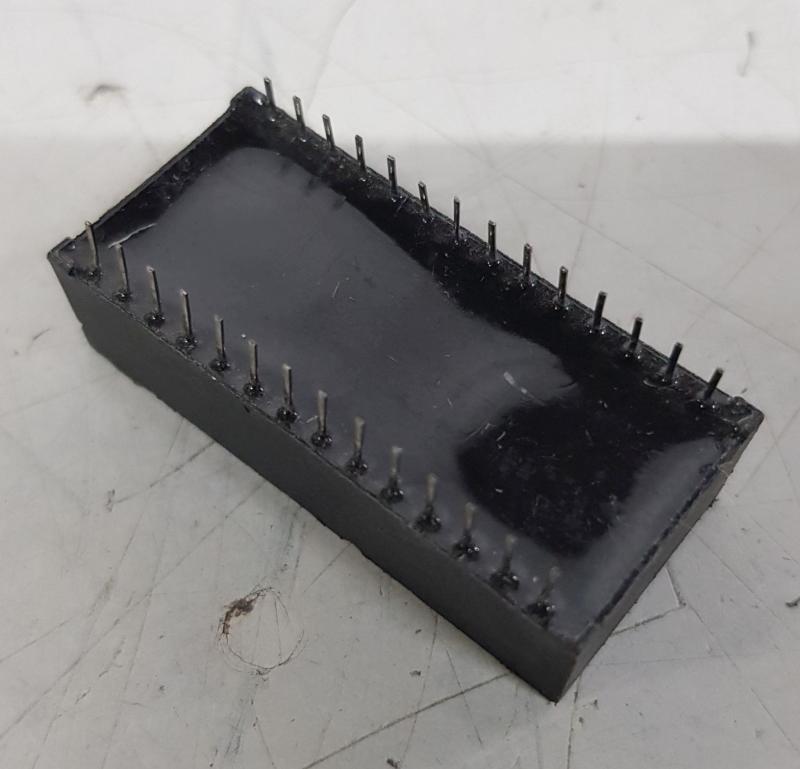 Nicht flüchtiger SRAM, NVSRAM, Nonvolatile SRAM, Integrierte Schaltung