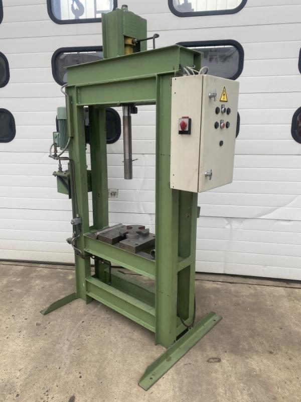 Hydr. Werkstattpresse, Räumpresse, Nutenräumpresse