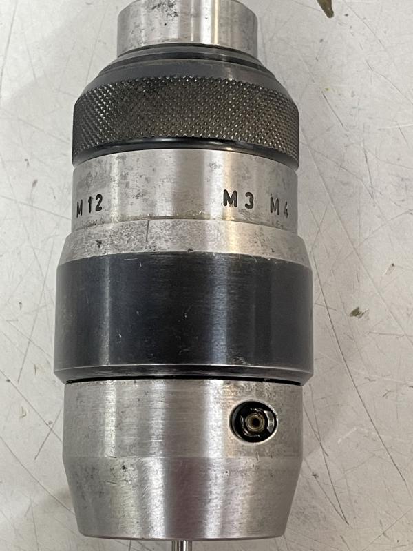 Gewindeschneidfutter M3 - M12 mit Morsekonus MK2
