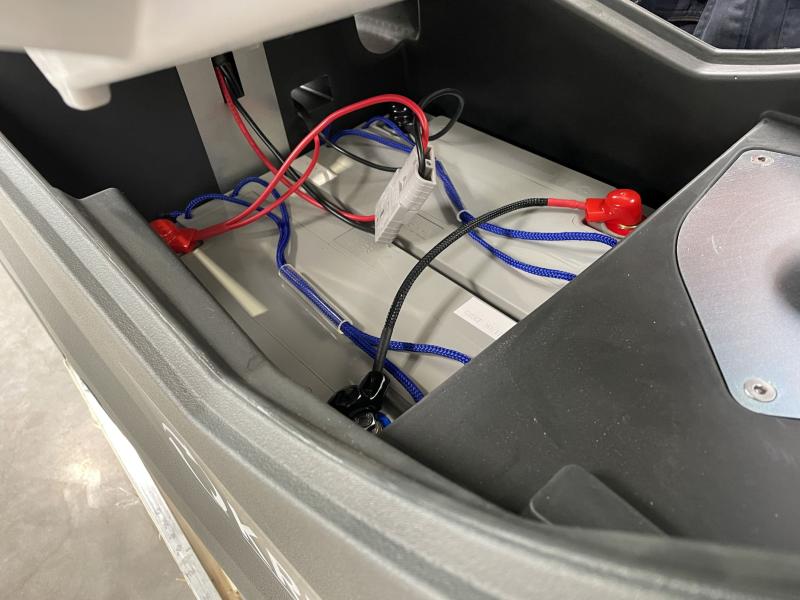 Neue Scheuersaugmaschine, Bodenreinigungsmaschine Neue Scheuersaugmaschine, Bodenreinigungsmaschine