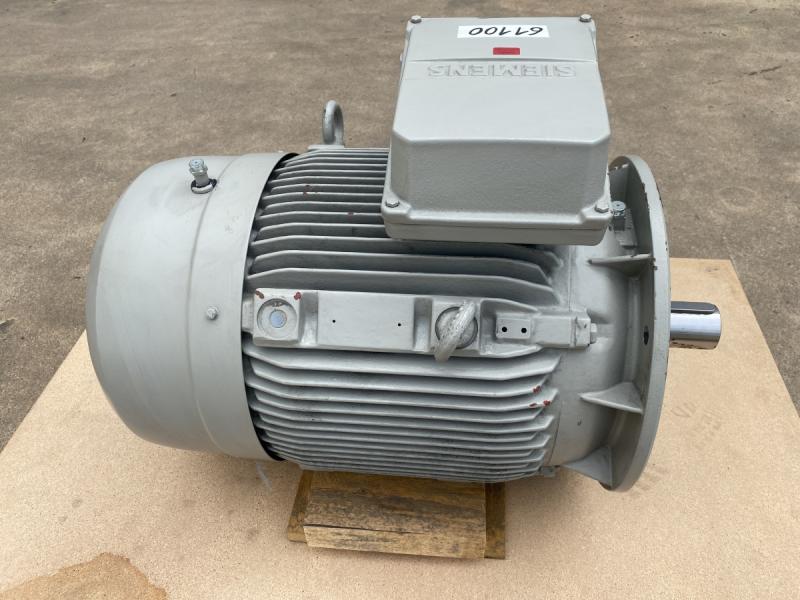 Drehstrom Elektromotor 30 kW Drehstrommotor Kraftstrommotor, E-Motor, Käfigläufer, Asynchronmotor Drehstrom Elektromotor 30 kW Drehstrommotor Kraftstrommotor, E-Motor, Käfigläufer, Asynchronmotor