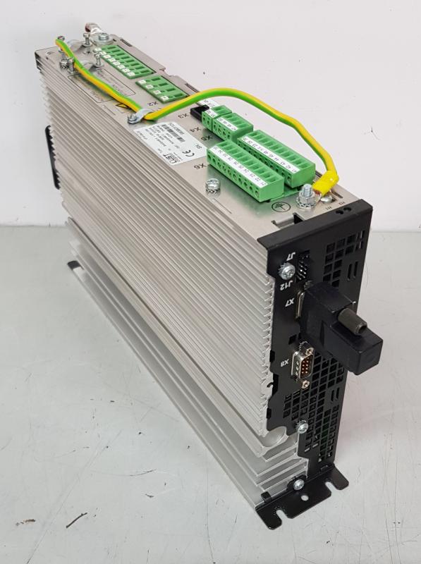 Frequenzumrichter SmartDrive VF1000, 3 Phasen, 4 kW