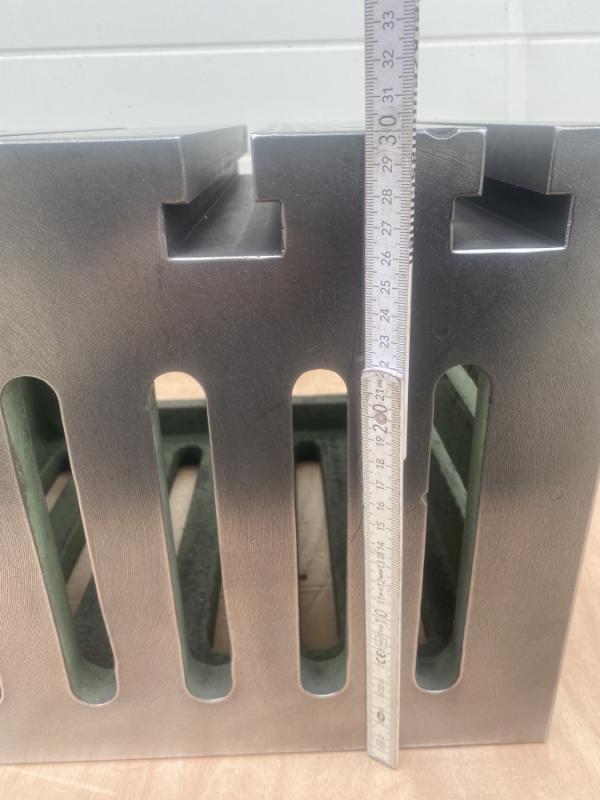 Aufspannwürfel, Aufspannklotz mit T-Nuten aus Grauguß