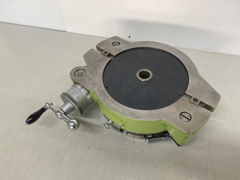 Rundtisch, Rundteiltisch mit Kurbel und Skala zum direkten und indirekten Teilen