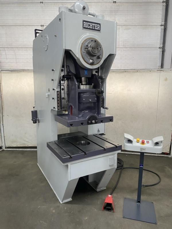 Einständer - Exzenterpresse