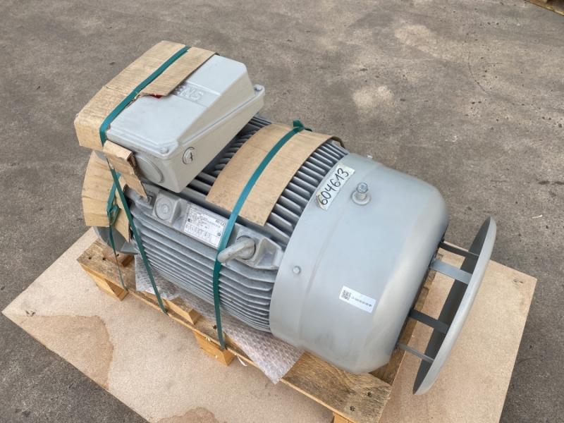 Neuer Drehstrom Elektromotor 37 kW Drehstrommotor