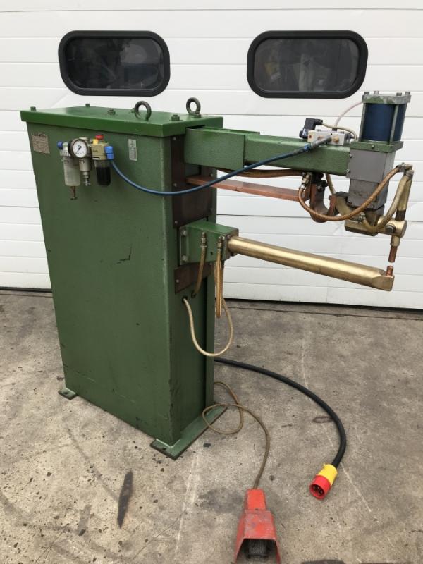 Punktschweißmaschine, Buckelschweißmaschine Widerstand-Schweißmaschine Punktschweißmaschine, Buckelschweißmaschine Widerstand-Schweißmaschine