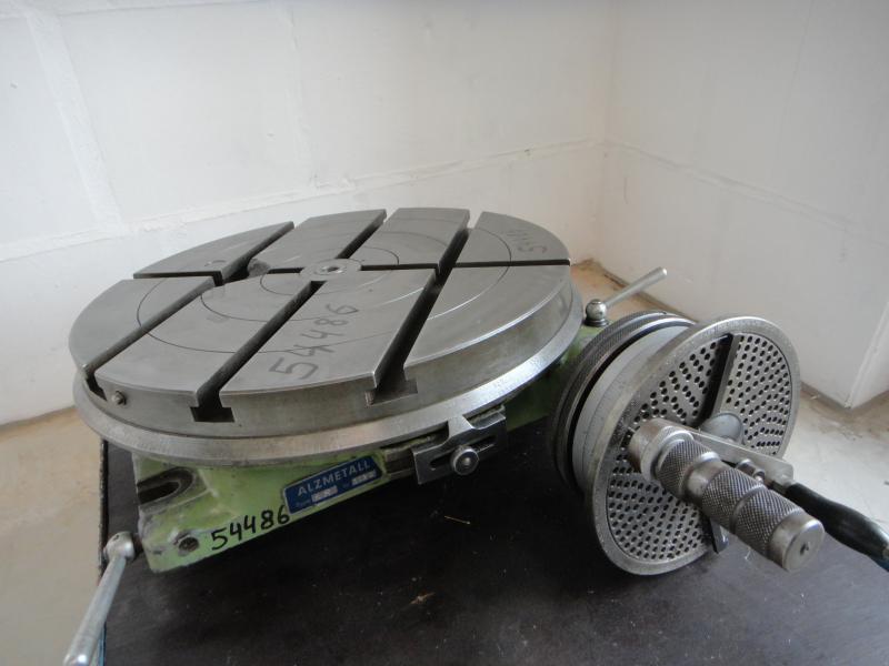 Rundtisch, Rundteiltisch mit Kurbel und Skala zum direkten und indirekten Teilen + Lochscheibe