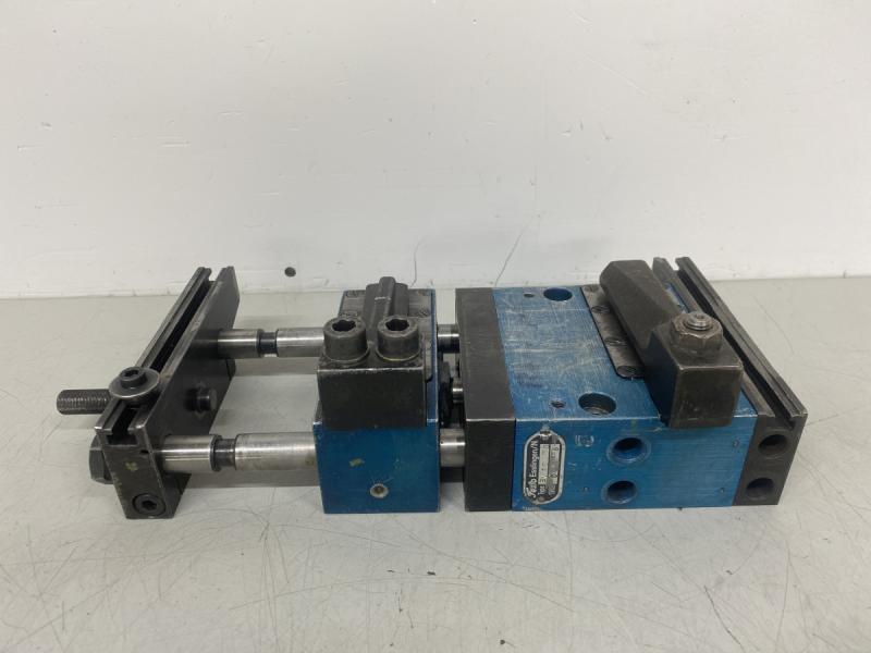 Pneumatischer Zangenvorschub, Bandvorschub Pneumatischer Zangenvorschub, Bandvorschub