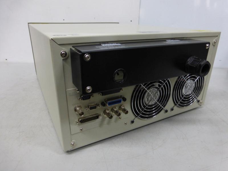 Programmierbarer Wechsel-Spannungsregler, Programmable AC Power Source, Labornetzgerät, Netzgerät