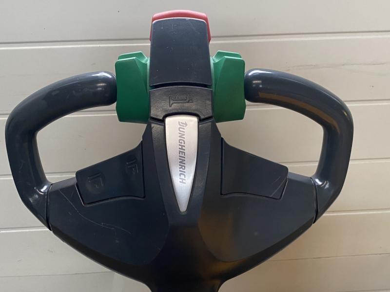 Elektro-Gehstapler, Niederflurhubwagen, Ameise, Deichselstapler