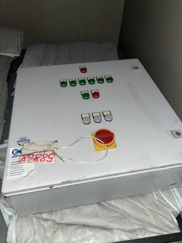 Absauganlage, Zentralabsaugung, Raumluft-Filteranlage, Zentral-Schweißrauchabsaugung