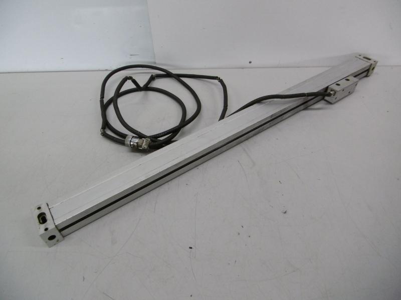 Glasmaßstab, inkrementales Längenmesssystem, Linear Scale, Linear Encoder, Maßstab mit Glaslineal für Positionsanzeige