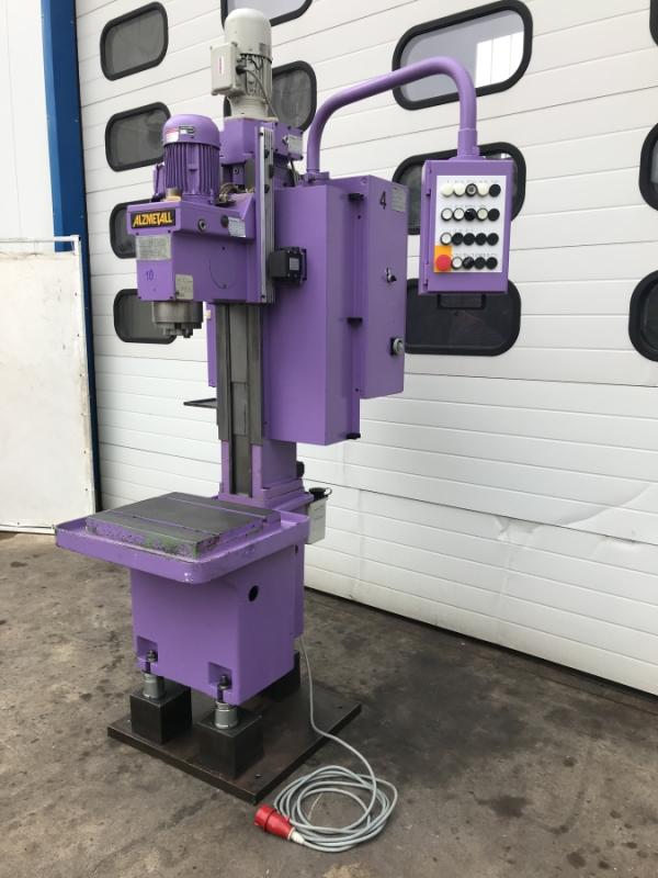 Hochleistungs - Bohrmaschine, Produktions Bohrmaschine mit SK40-M16