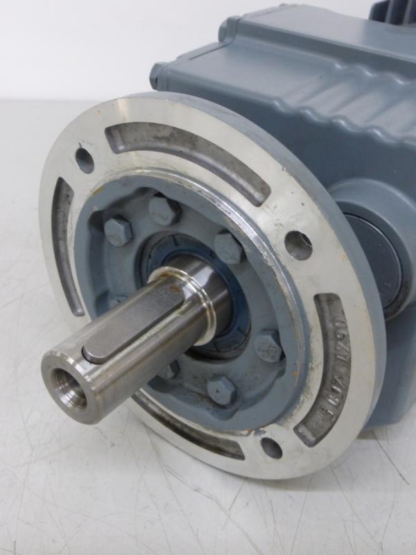 Stirnradgetriebemotor, Getriebemotor, Elektromotor