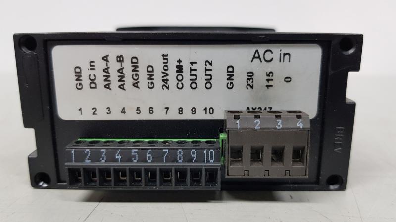 Multifunktions- Anzeigegerät mit Analogeingängen, Messumformer analog / digital