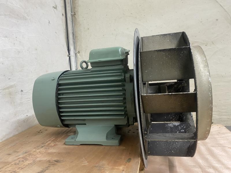 Radialventilator, Lüfter, Dahlander Elektromotor, Drehstrommotor mit 2 Drehzahlen 1,6 kW + 6 kW