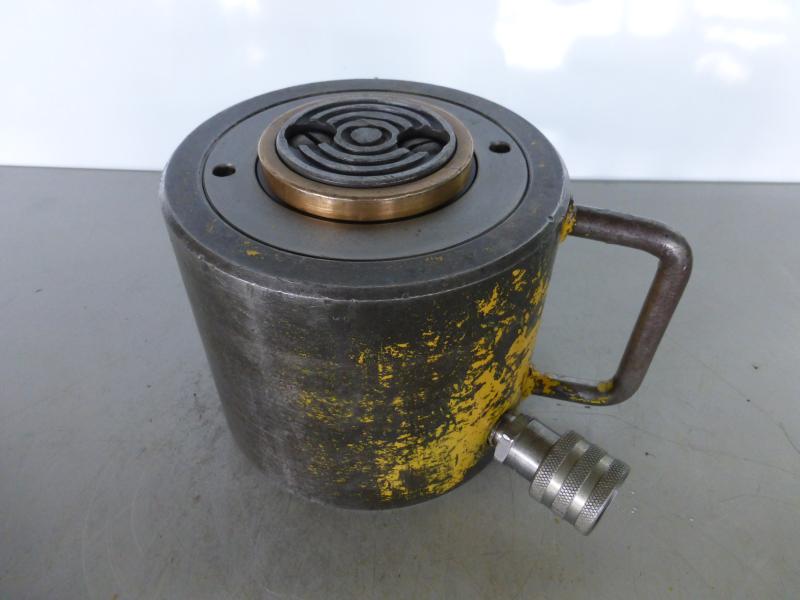 Einfachwirkender Hydraulikzylinder, Kurzhubzylinder, Hydraulikstempel, Lukaszylinder, Maschinenheber
