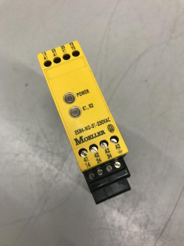 Sicherheitsrelais, Safety Relay, Not-Aus Relais, Sicherheitsschaltgerät
