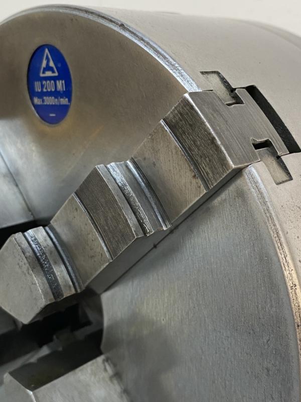 4-Backen Planspiral Drehfutter