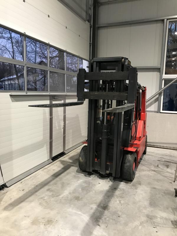 Diesel - Gabelstapler, Traglast 8000 kg, Kompaktstapler, Hubhöhe 3800 mm