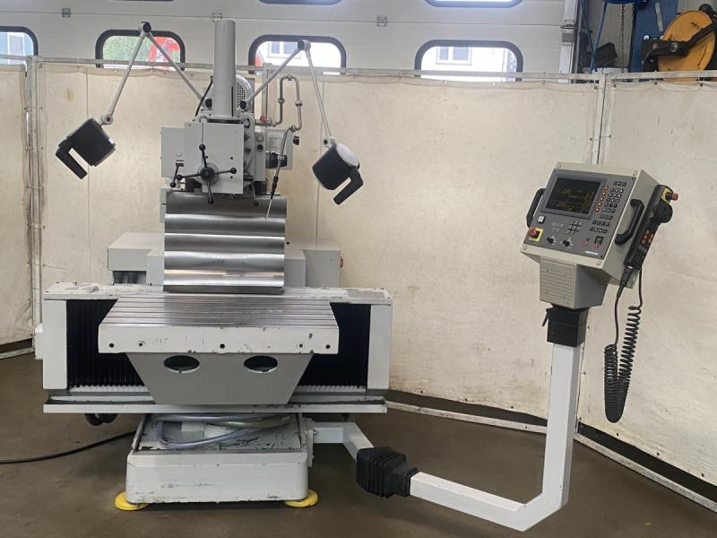 CNC Werkzeugfräsmaschine mit Heidenhain TNC 310 CNC Werkzeugfräsmaschine mit Heidenhain TNC 310
