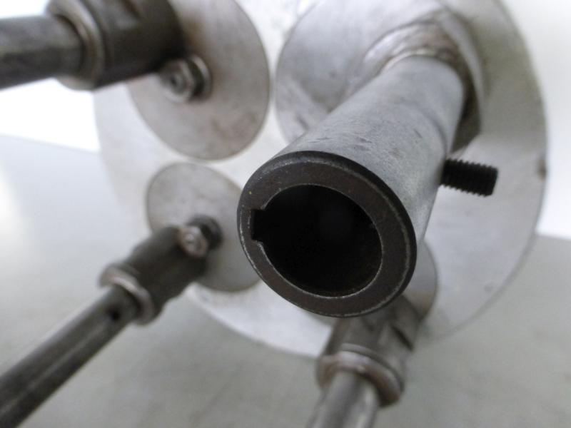 Verstellbarer Mehrspindelbohrkopf vermutlich Verstellbarer Mehrspindelbohrkopf vermutlich