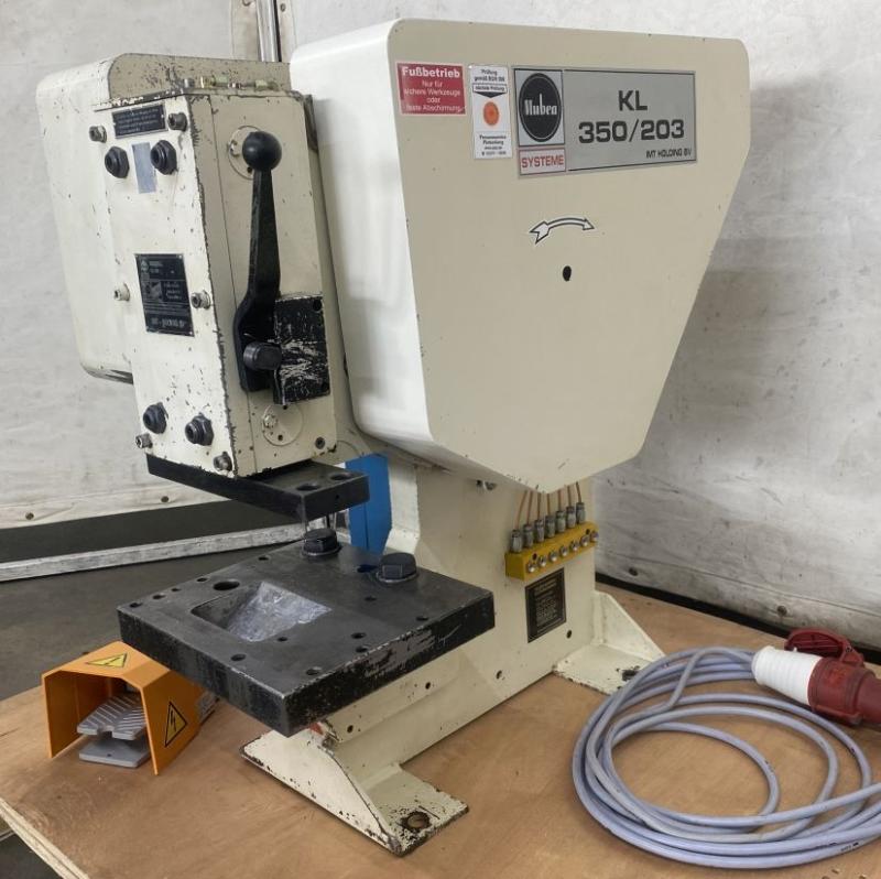 Lochstanze, Exzenterstanze