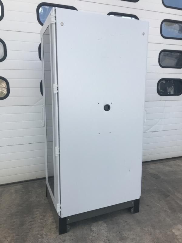 Serverschrank, Serverrack, Netzwerkschrank, PC-Schrank Schaltschrank, Steuerschrank 