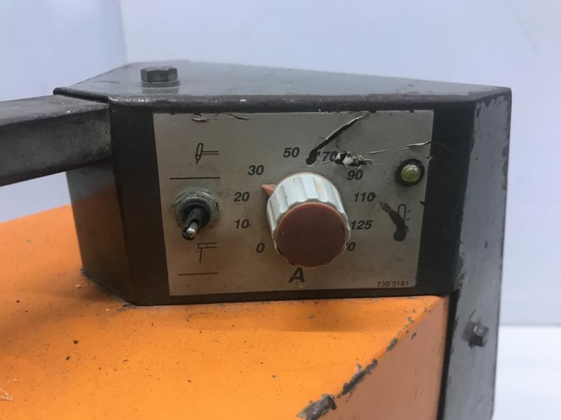 Inverter Schweißgerät zum E-Handschweißen mit Stabelektroden Inverter Schweißgerät zum E-Handschweißen mit Stabelektroden