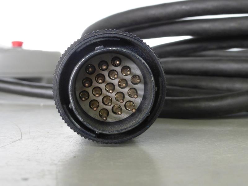 Roboter Bedienpult, Programmierpult, Robot Teach Pendant, Teachbox, Handkommandostation, Handpult