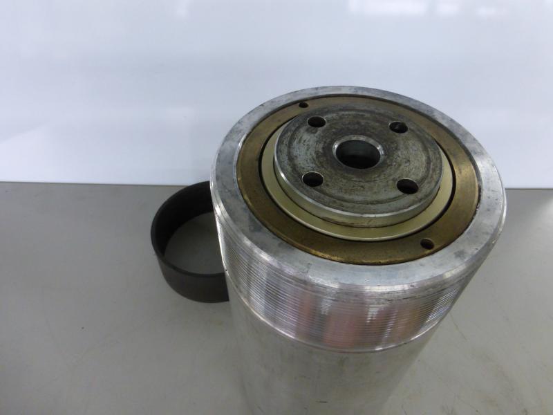 Einfachwirkender Leichtmetallzylinder mit Federrückzug, Hydraulikstempel, Hydraulikzylinder, Lukaszylinder, Maschinenheber
