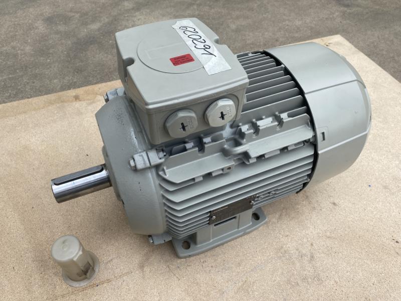 Drehstrom Elektromotor 7,5 kW Drehstrommotor Kraftstrommotor, E-Motor, Käfigläufer, Asynchronmotor