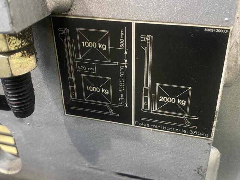 Elektro Hochhubwagen, Mitfahrstapler, Mitfahr-Deichselstapler