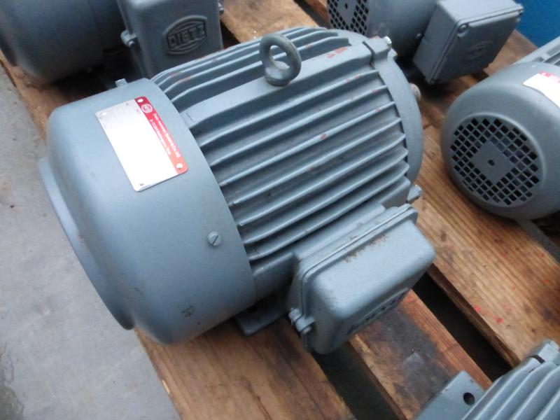 Drehstrom Elektromotor 5,5 kW (Bauform B3)
