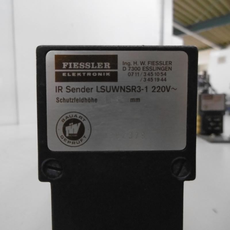 Mehrstrahl- Sicherheits- Lichtschranke, 1 Sender + 1 Empfänger