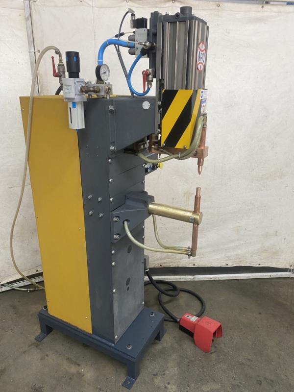 Punktschweißmaschine, Buckelschweißmaschine Punktschweißmaschine, Buckelschweißmaschine
