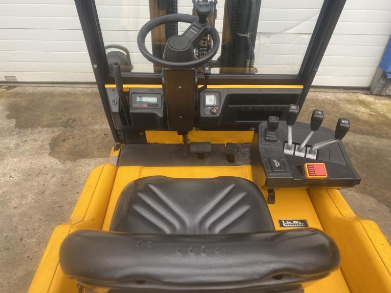 Elektro Gabelstapler, 3-Rad Elektrostapler