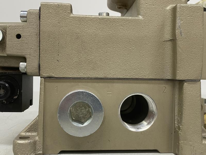 Pressensicherheitsventil, PSV-Ventil, Zwillingsventil, Wegeventil Neu - unbenutzt