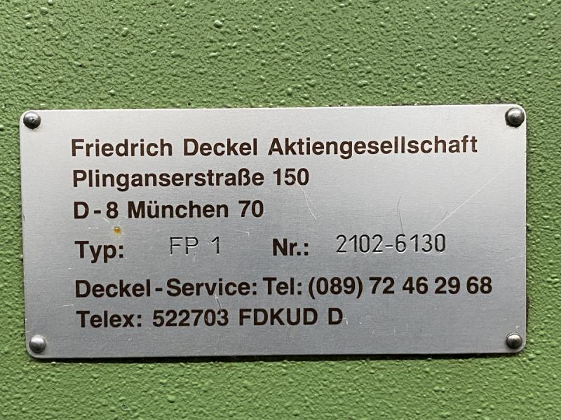 Univ. Werkzeugfräsmaschine mit Aktiv-Digitalanzeige