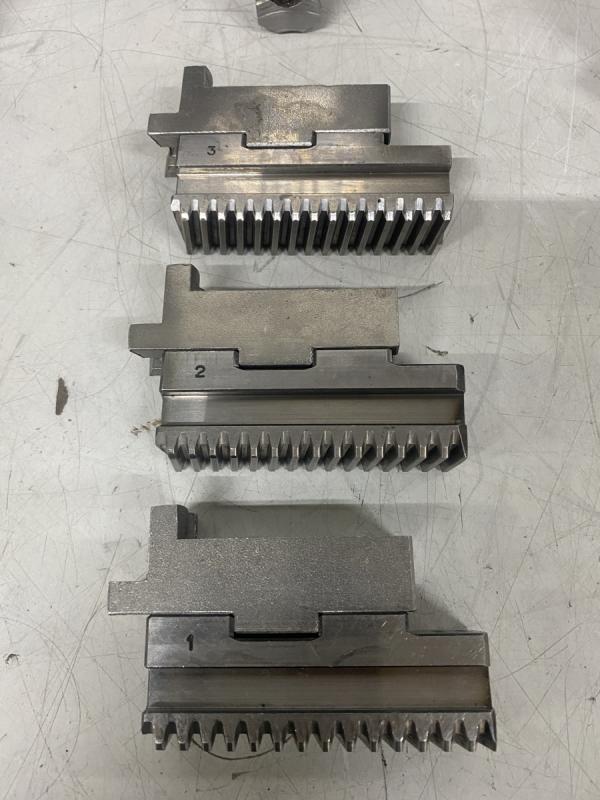 3-Backen Keilstangen Drehfutter