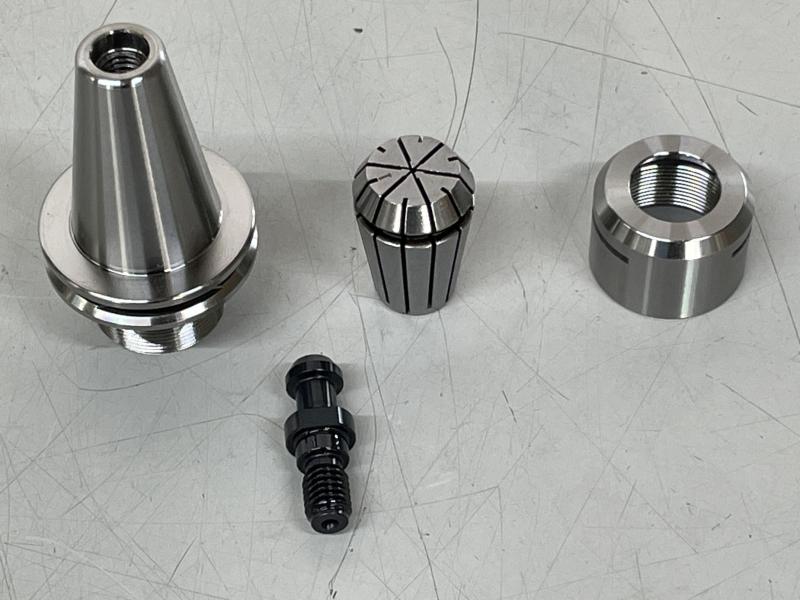 Spannzangenfutter ISO25, SK25, Spannzangensatz mit Spannzangeaufnahme ER20 Spannzangenfutter ISO25, SK25, Spannzangensatz mit Spannzangeaufnahme ER20